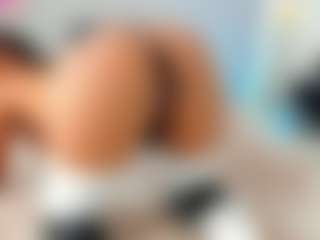 Live cam show with NATALIE-PARKER - Bikini on Camsoda
