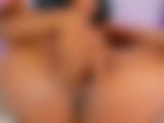 Live cam show with NATALIE-PARKER - Petite Young Adult on friskycurves.com