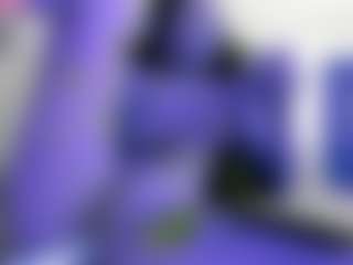 Live cam show with NATALIE-PARKER - Spy Petite on iamadamtest123.com