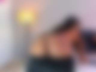 Live cam show with NATALIE-PARKER - Fingers on Dare Cams