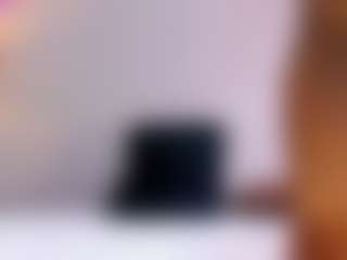 Live cam show with NATALIE-PARKER - Fingers on crypto-cams