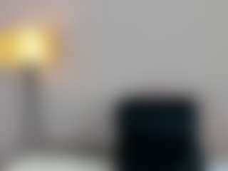Live cam show with NATALIE-PARKER - Petite Young Adult on CamwithHer