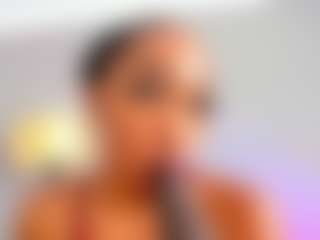 Live cam show with NATALIE-PARKER - Ebony Petite on Soda Cam