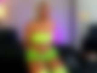 Live cam show with NATALIE-PARKER - Gamer Big Tits on slutload