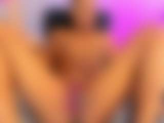 Live cam show with NATALIE-PARKER - Ebony Petite on madthumbs