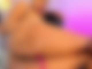 Live cam show with NATALIE-PARKER - Cowgirl on Soda Cam