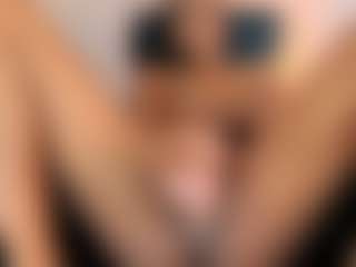 Live cam show with NATALIE-PARKER - Blowjob on Camsoda