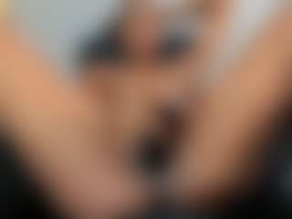 NATALIE-PARKER's Live Sex Cam Show