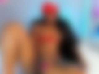 Live cam show with NATALIE-PARKER - Athletic Ebony on friskycurves.com | colombia