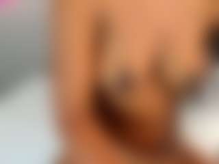Live cam show with NATALIE-PARKER - Black Shaved Pussy on Camsoda