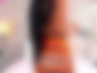 Live cam show with NATALIE-PARKER - Ebony Lovense on Camsoda
