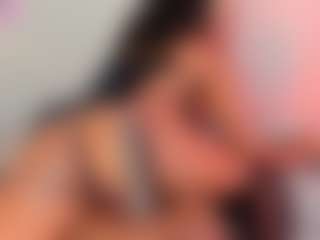 Live cam show with NATALIE-PARKER - Ebony Amateur on Pornisteam.com