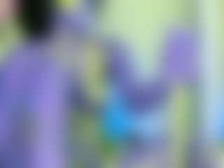 Live cam show with NATALIE-PARKER - Petite on Stripli.com