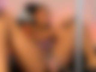 Live cam show with NATALIE-PARKER - Black Small Tits on Dare Cams
