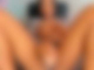 Live cam show with NATALIE-PARKER - Deepthroat on liverealitysex.com