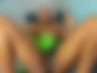 Live cam show with NATALIE-PARKER - Athletic Strip on TeamSkeetLive
