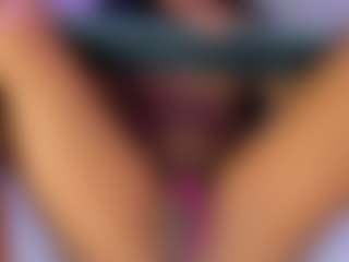 Show live cam dengan NATALIE-PARKER - Lovense Teen (18+) di Camsoda