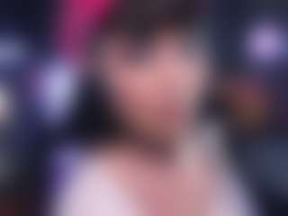 Alessa Goreng MILF webcam performer live streaming
