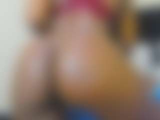 Cutie-bootie's Live Sex Cam Show