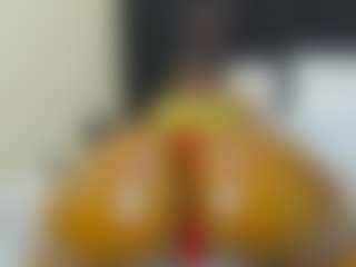 Cutie-bootie's Live Sex Cam Show