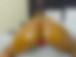 Cutie-bootie's Live Sex Cam Show