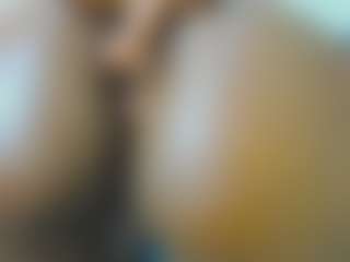 Live cam show with Cutie-bootie - Athletic Ebony on thefappeningchat.com