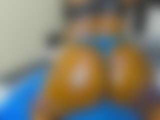Live cam show with Cutie-bootie - Teen (18+) on SinfulBabes