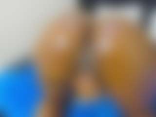 Cutie-bootie's Live Sex Cam Show