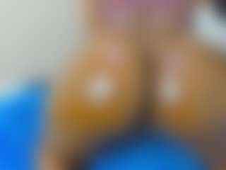 Cutie-bootie's Live Sex Cam Show