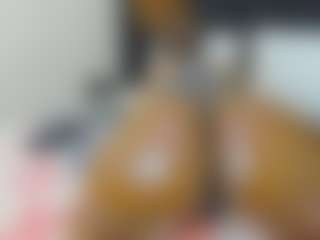 Cutie-bootie's Live Sex Cam Show