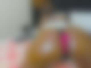 Cutie-bootie's Live Sex Cam Show