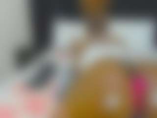 Cutie-bootie's Live Sex Cam Show