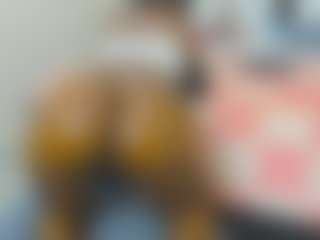 Cutie-bootie's Live Sex Cam Show