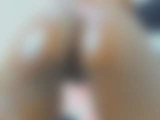Cutie-bootie's Live Sex Cam Show