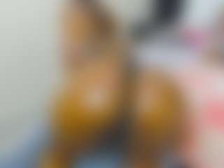 Cutie-bootie's Live Sex Cam Show