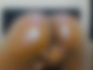 Cutie-bootie's Live Sex Cam Show