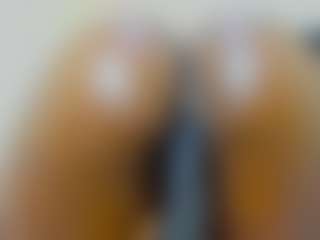 Cutie-bootie's Live Sex Cam Show