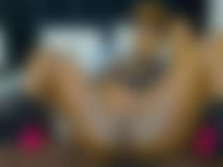 Cutie-bootie's Live Sex Cam Show