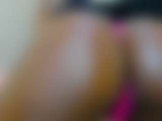 Cutie-bootie's Live Sex Cam Show