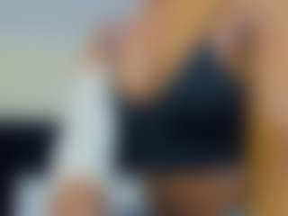 Live cam show with Cutie-bootie - Blonde Hair Shaved Pussy on Camsoda