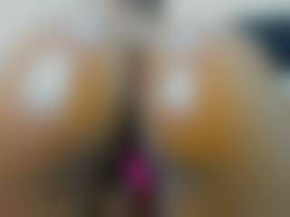 Cutie-bootie's Live Sex Cam Show