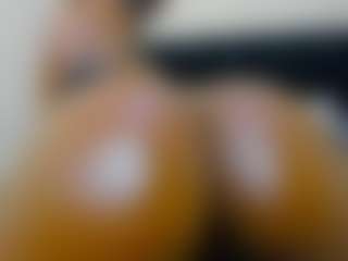 Live cam show with Cutie-bootie - Blonde Hair Shaved Pussy on Camsoda