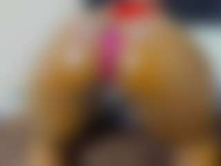 Cutie-bootie's Live Sex Cam Show