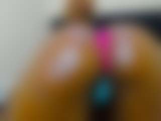Cutie-bootie's Live Sex Cam Show