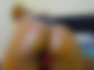 Cutie-bootie's Live Sex Cam Show