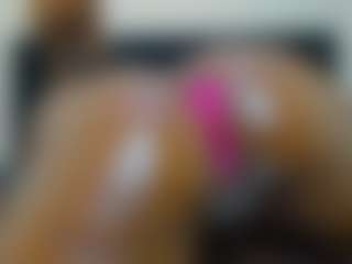 Cutie-bootie's Live Sex Cam Show