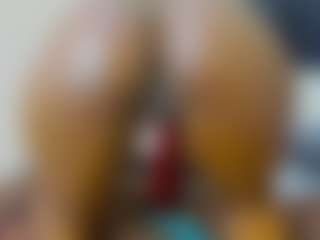 Cutie-bootie's Live Sex Cam Show