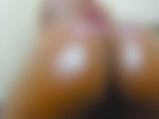 Cutie-bootie's Live Sex Cam Show