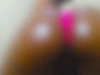 Cutie-bootie's Live Sex Cam Show