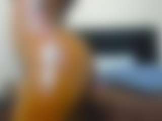 Cutie-bootie's Live Sex Cam Show